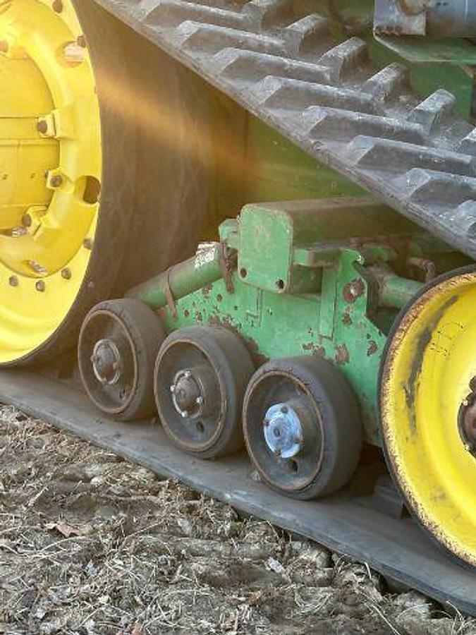 Used 1997 JOHN DEERE 8200T