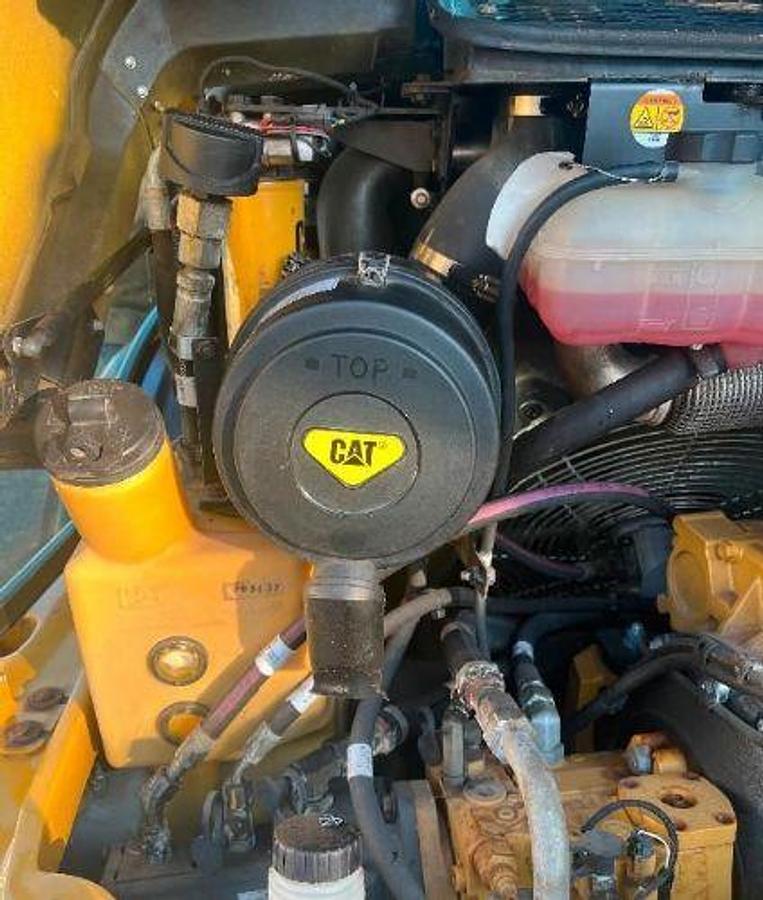 Used 2014 CATERPILLAR 906H2