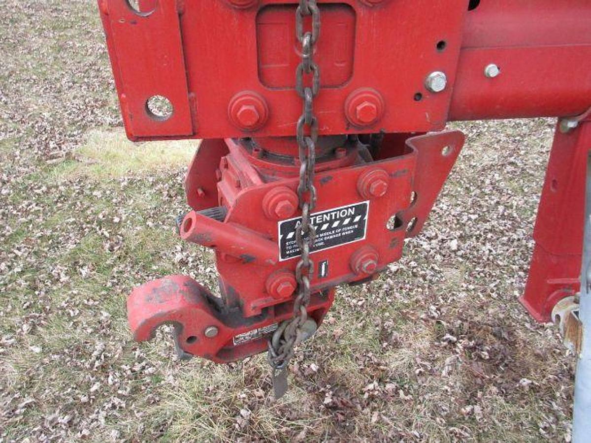 Used 2000 NEW HOLLAND H7450