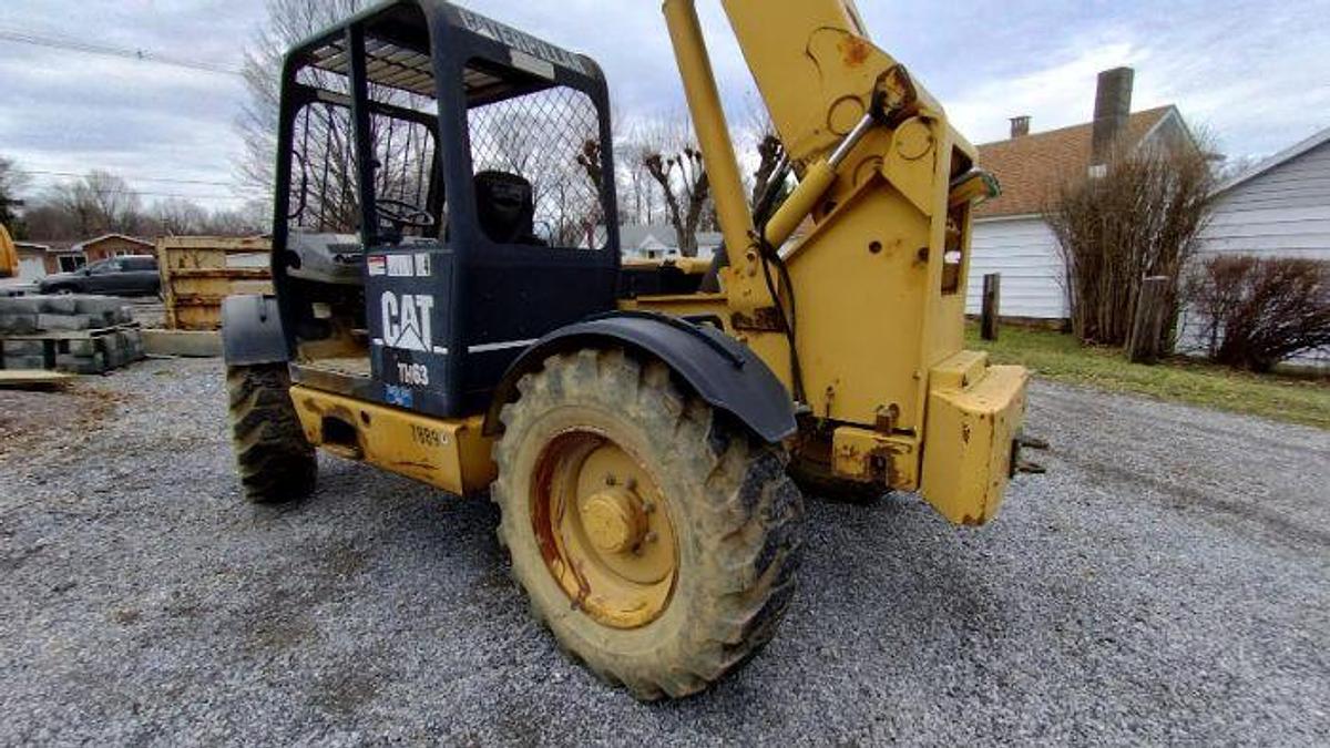 Used 2002 CATERPILLAR TH63