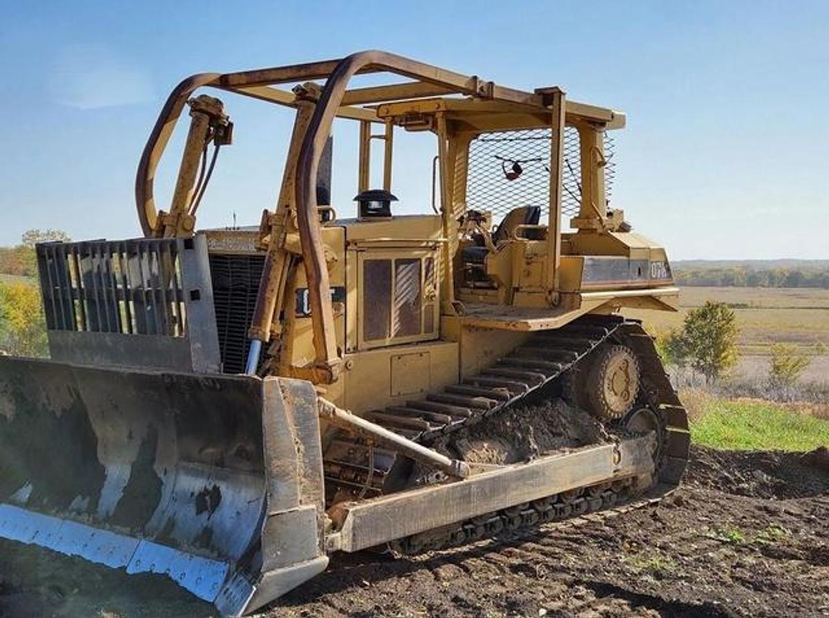Used 1987 Caterpillar D7H