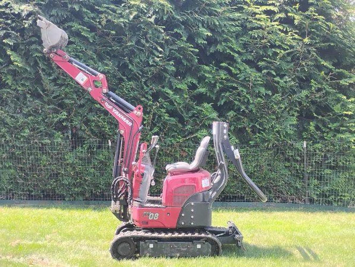 Used 2022 Yanmar SV-08-1D