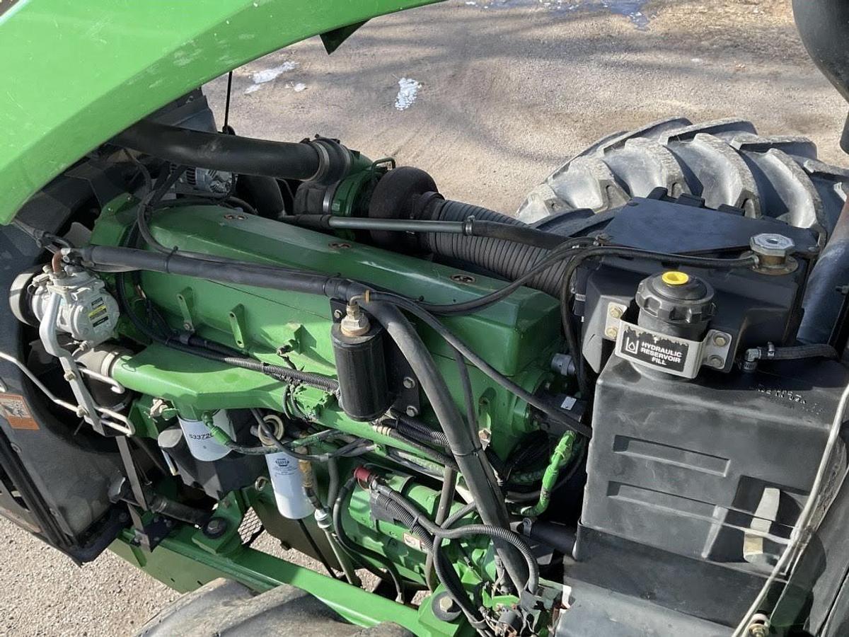 Used 1999 JOHN DEERE 9400 Tractor