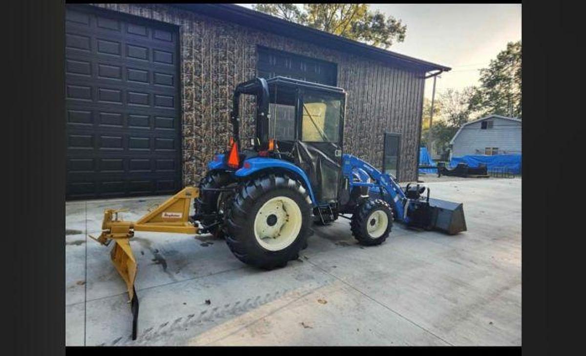 Used 2003 NEW HOLLAND TC35