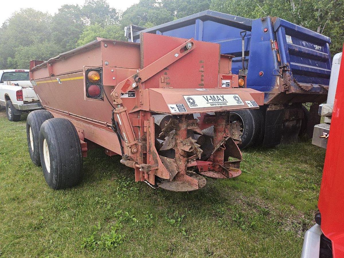 Used Meyer V-Max 3245 Manure Spreader