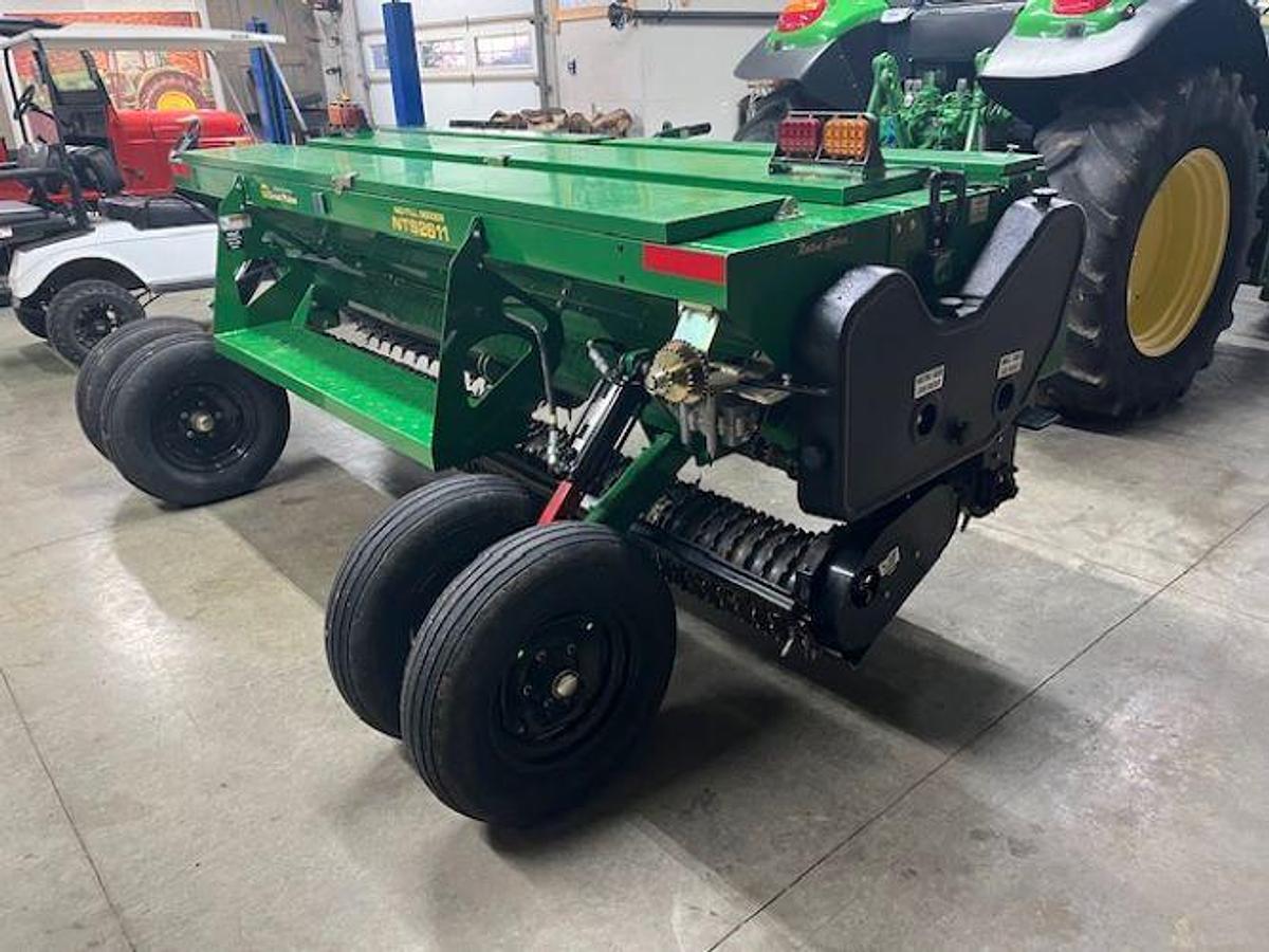 Used 2021 GREAT PLAINS NTS2611 Grass Seeder