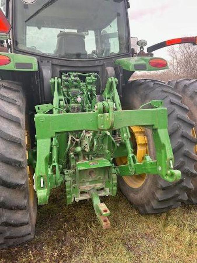 Used 2017 JOHN DEERE 6195R