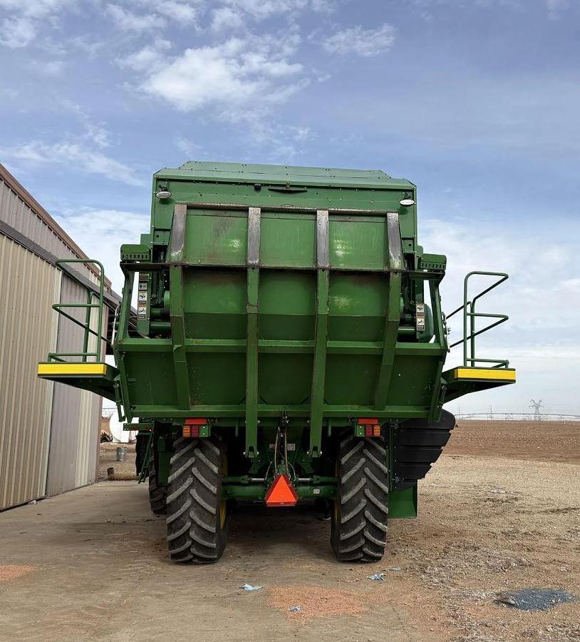 Used 2019 John Deere CP690 Cotton Picker