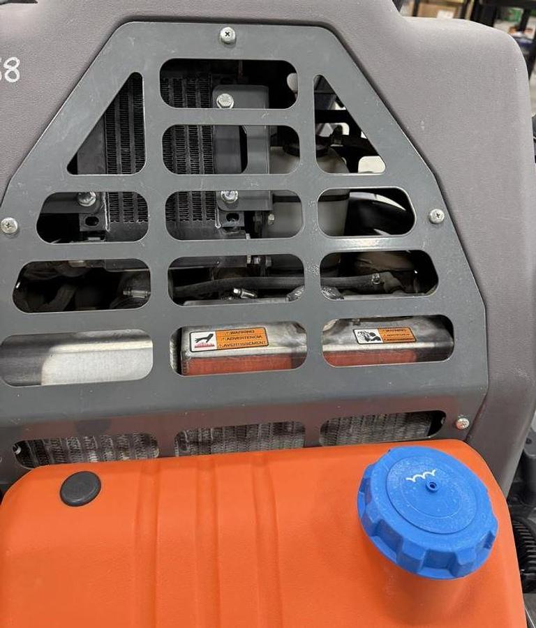 Used 2022 Husqvarna CRT60X