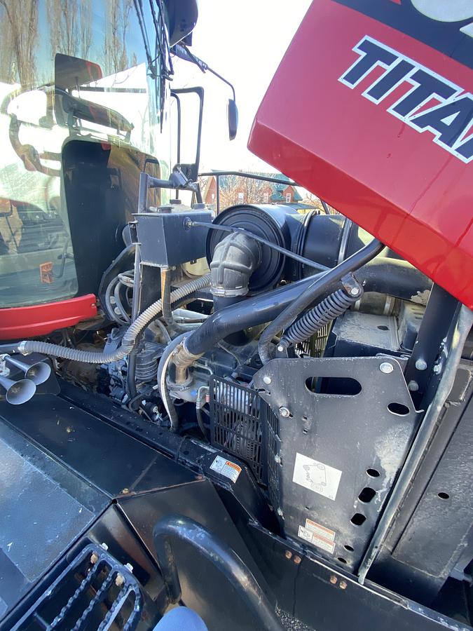 Used 2012 CASE IH TITAN 4530 Floater