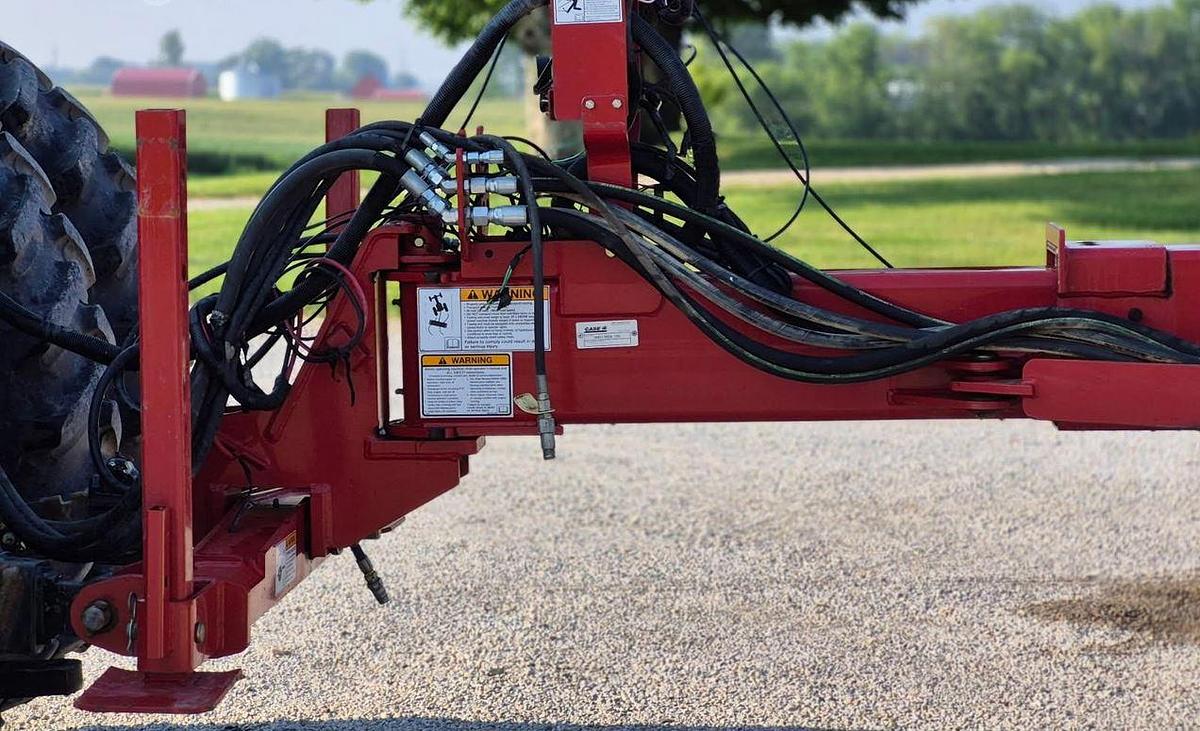 Used 2012 CASE IH 1250 Planter