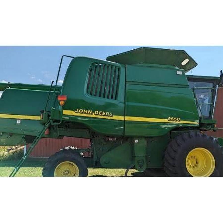 Used 2001 JOHN DEERE 9550