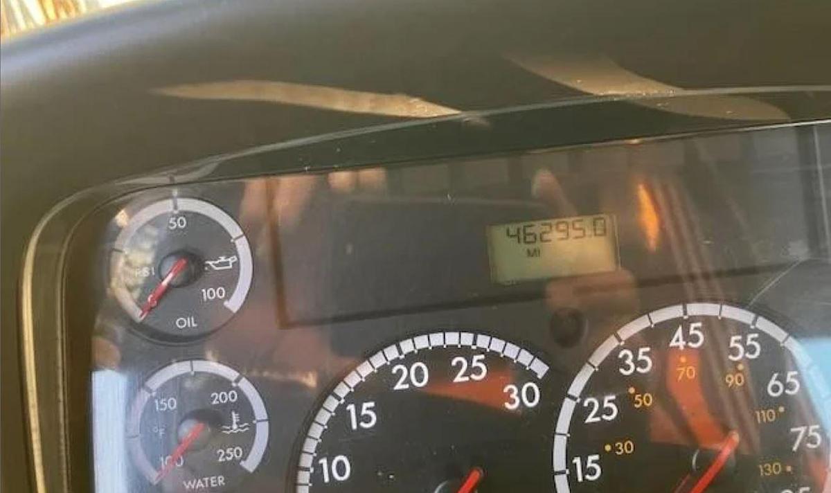 Used 2007 PALFINGER PK23002 MOUNTED ON 2007 FREIGHTLINER BUSINESS CLASS M2 106