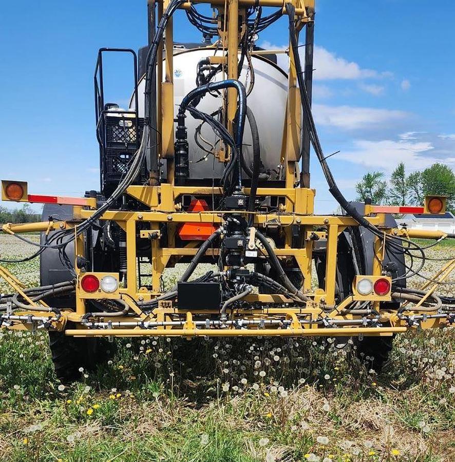 Used 2018 Rogator RG1300C