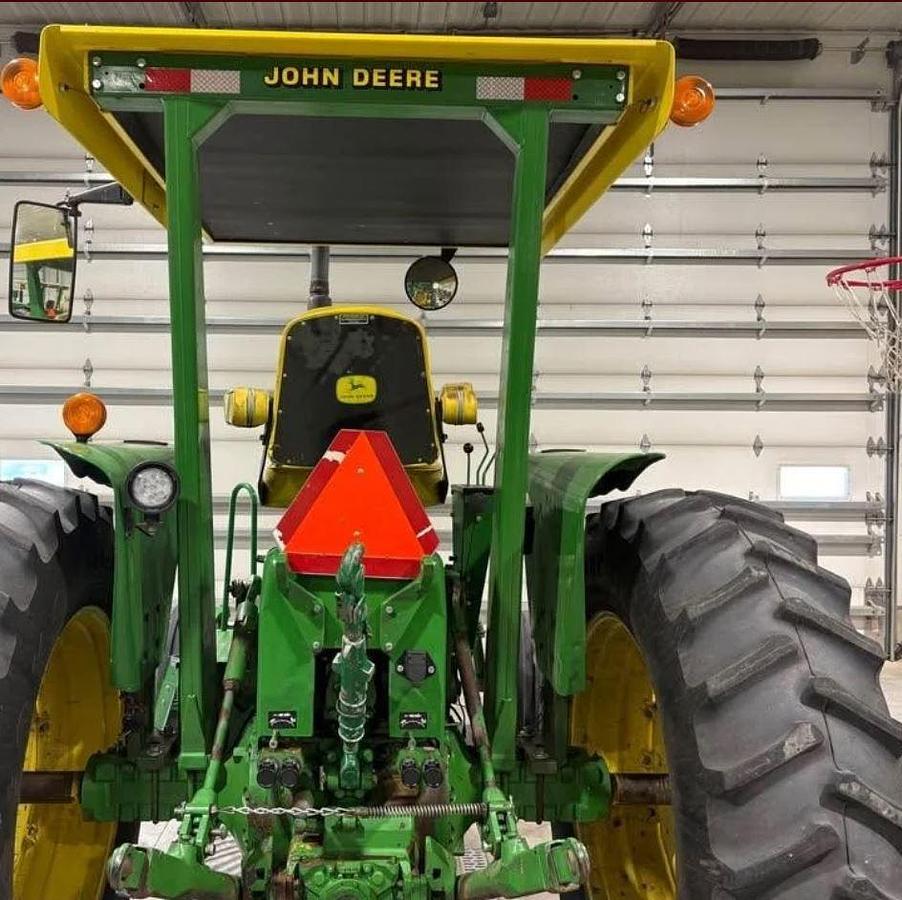 Used 1971 John Deere 4320