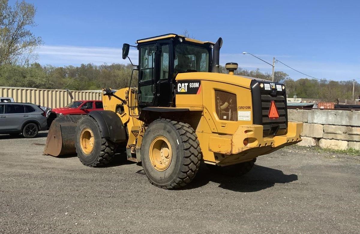 Used 2015 Caterpillar 938M