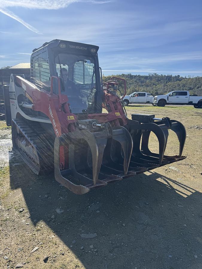 Used 2022 TAKEUCHI TL12R2 TRACK SKID STEER