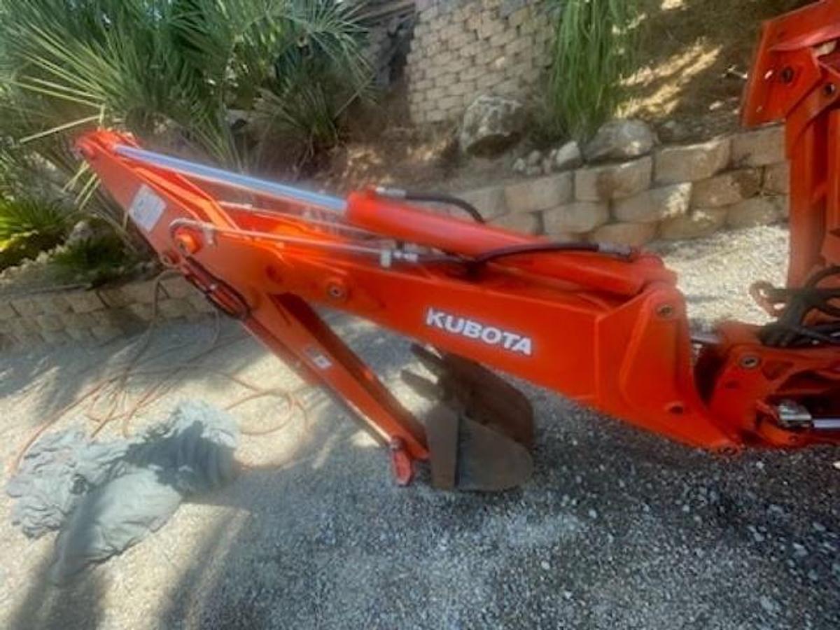 Used 2008 Kubota L35