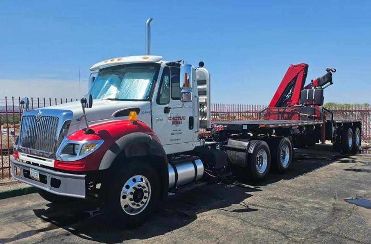 Used 2007 Fassi F190A.22 Mounted on a 2007 International Workstar 7600