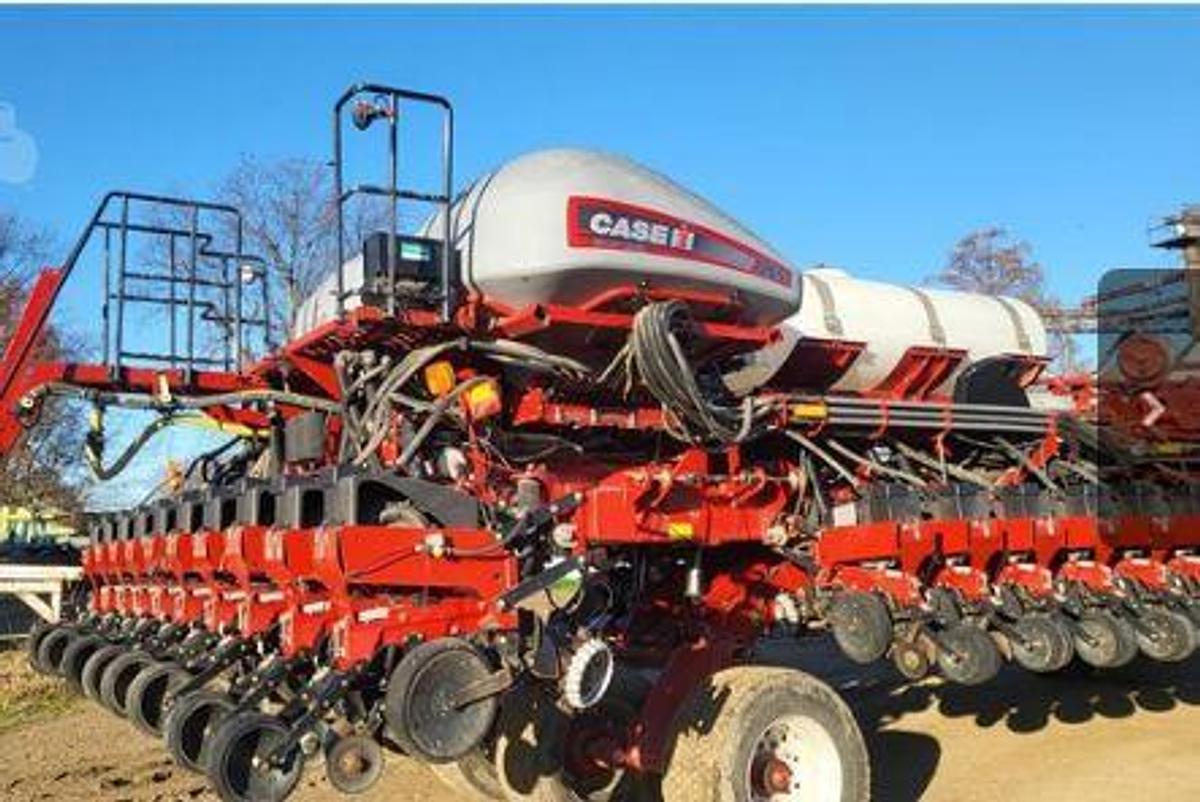 Used 2014 Case IH 1265