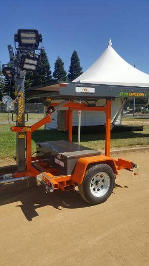 Used 2019 National Signal Solar Light Tower Trailer