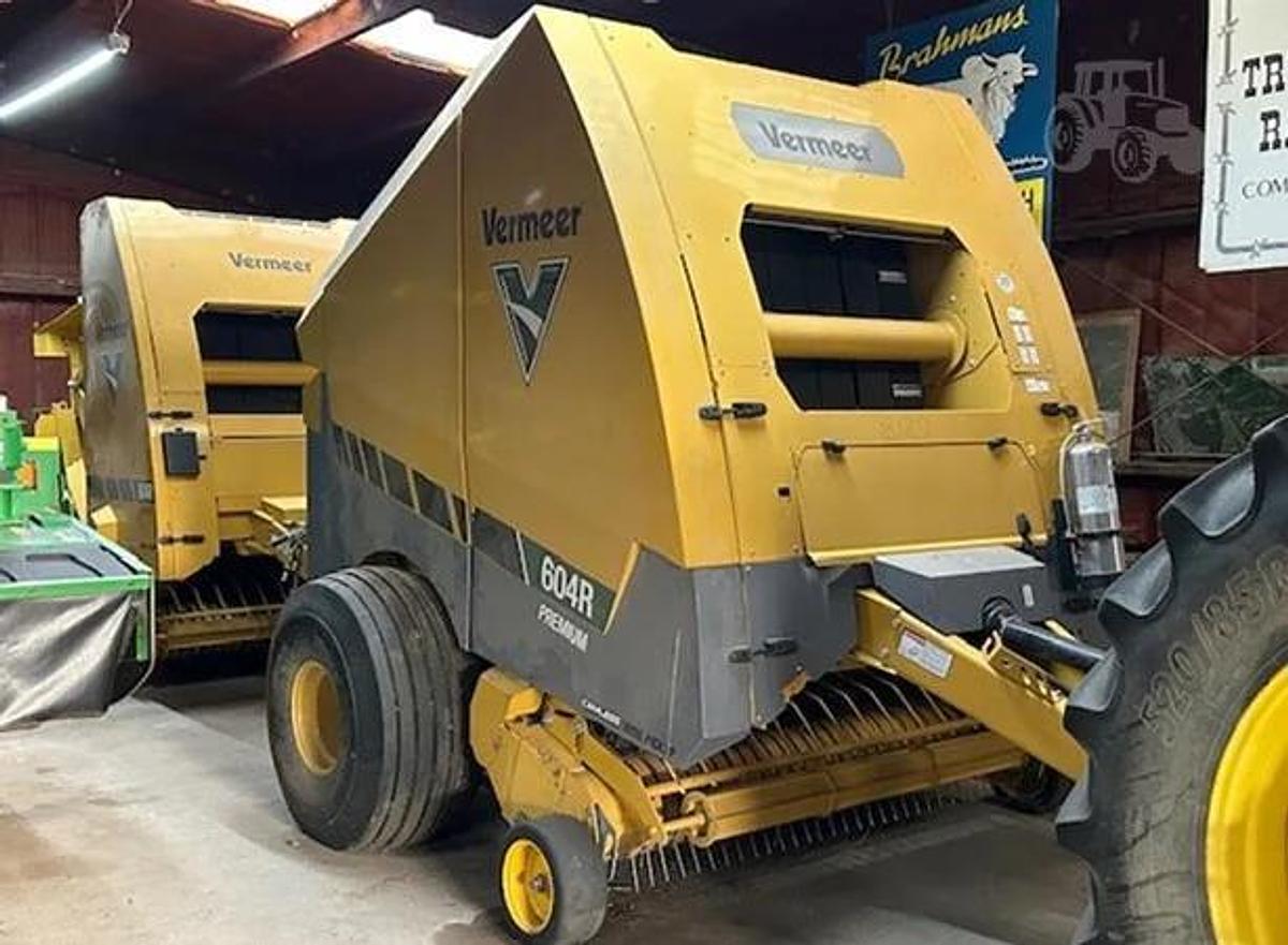 Used 2020 Vermeer 604r Premium Baler