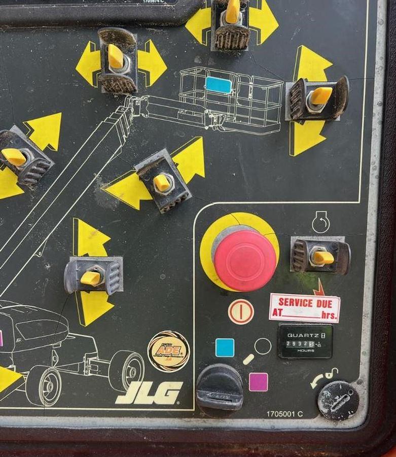 Used 2006 JLG 1350SJP