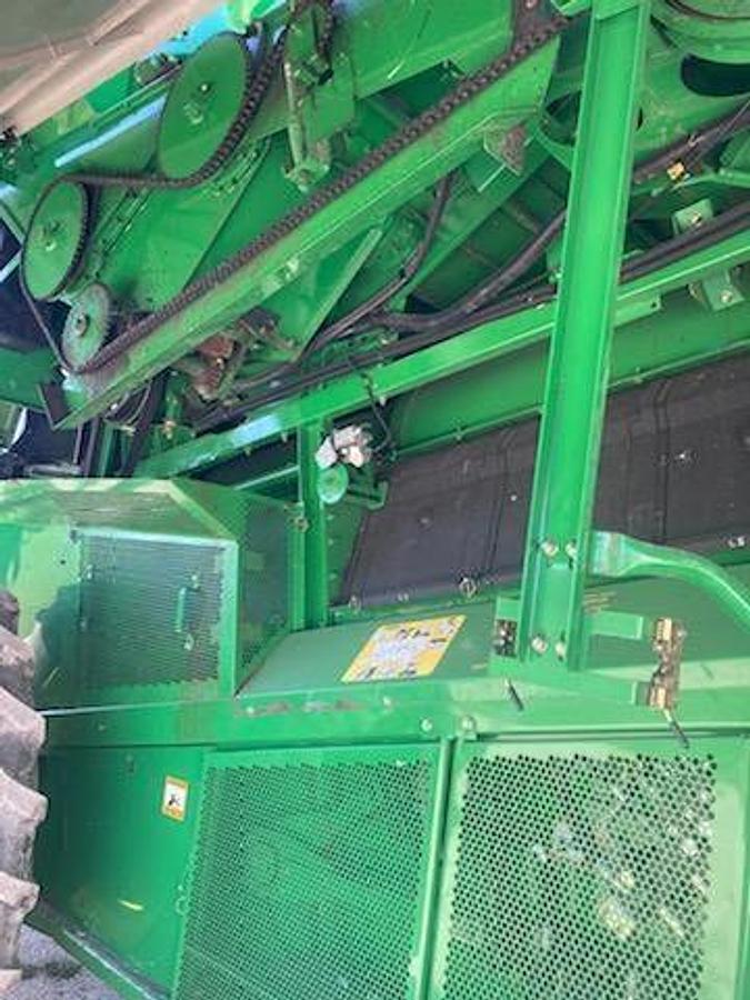 Used 2004 John Deere 9760STS