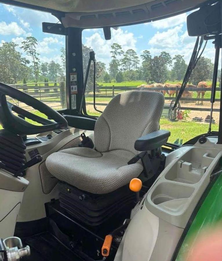 Used 2021 John Deere 3046R Tractor