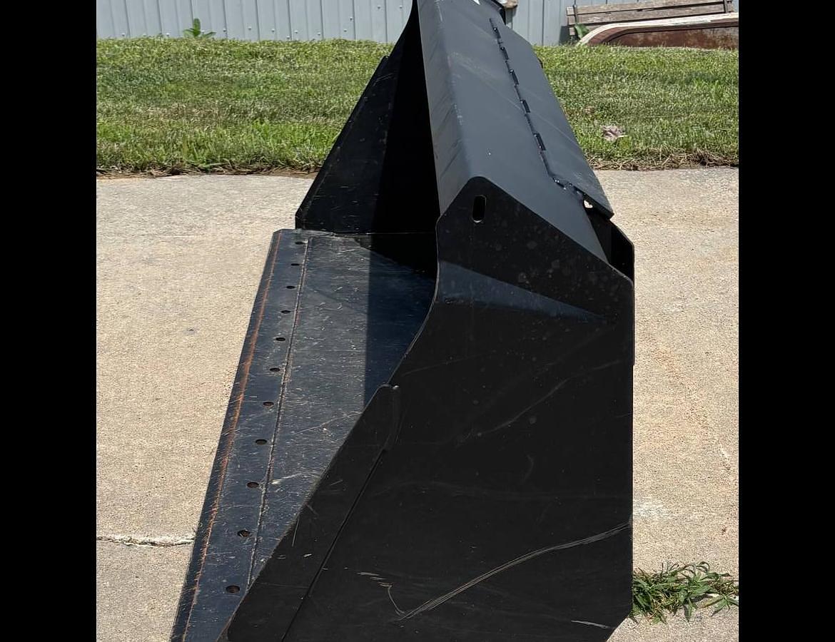 Used 2020 Massey Ferguson 260 E Tractor