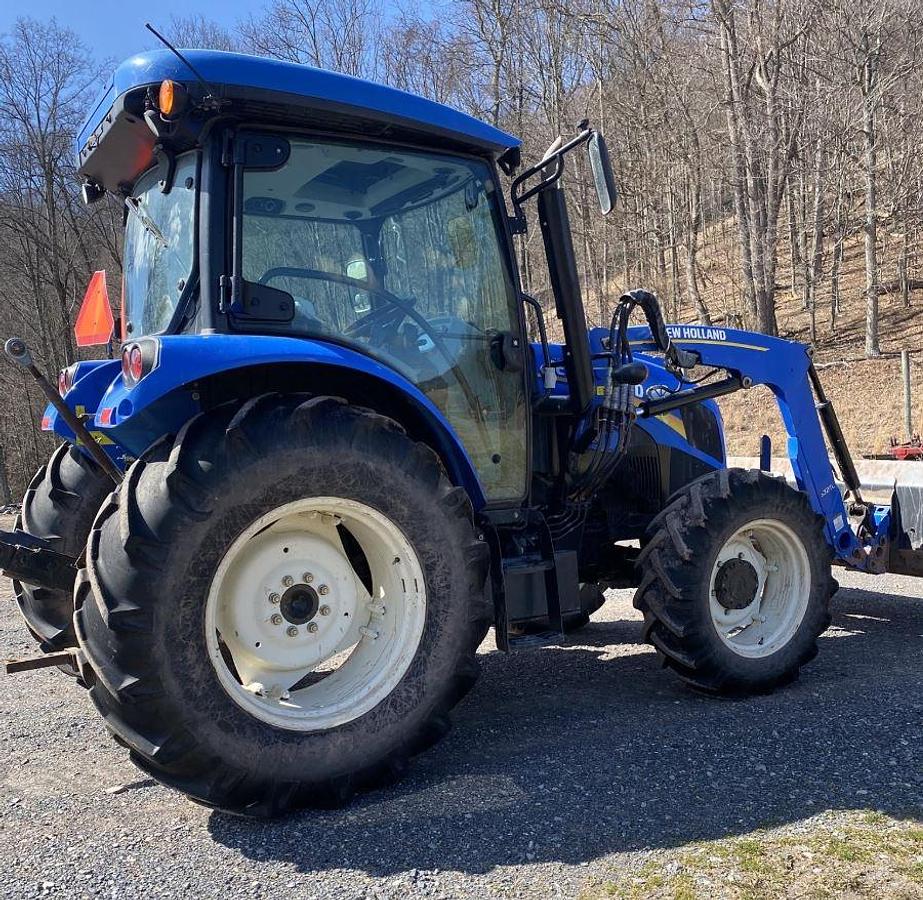 Used 2020 New Holland Workmaster 105 (Cab)