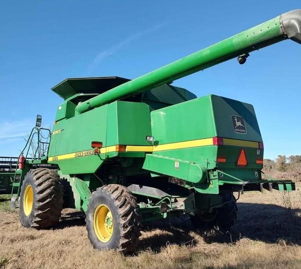 Used 1999 John Deere 9510 Combine