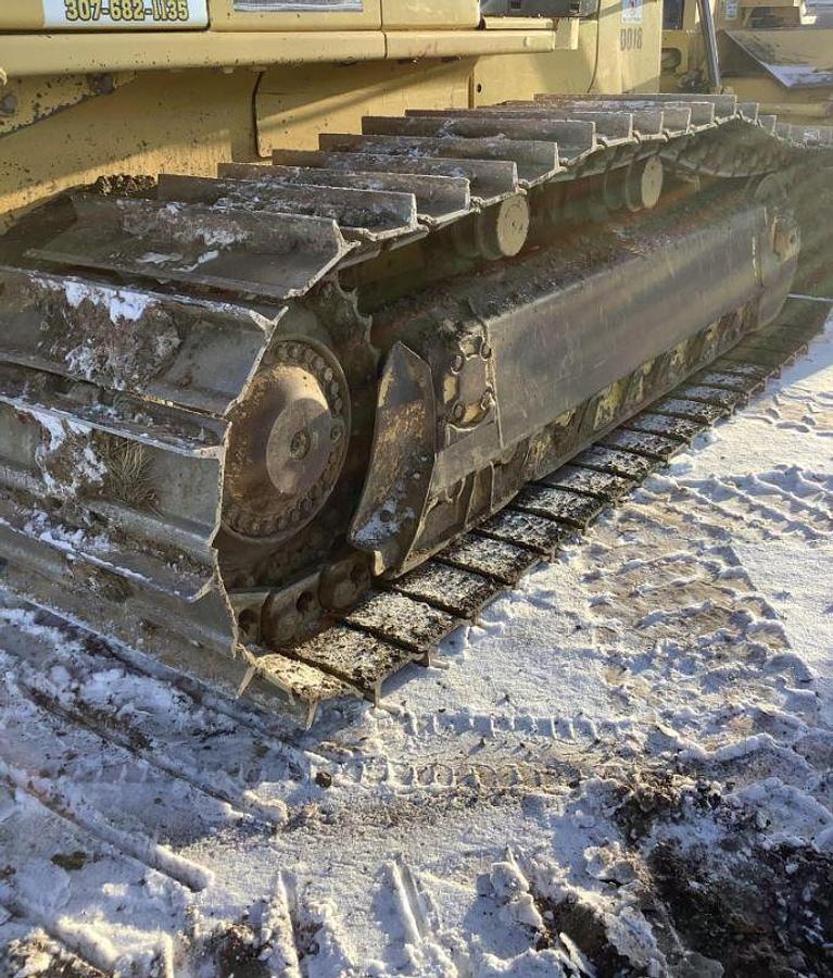 Used 2012 Komatsu D65PX-17