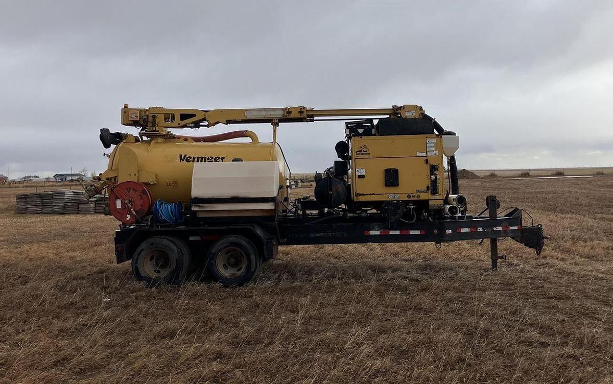 Used 2012 VERMEER V800LEG Hydrovac