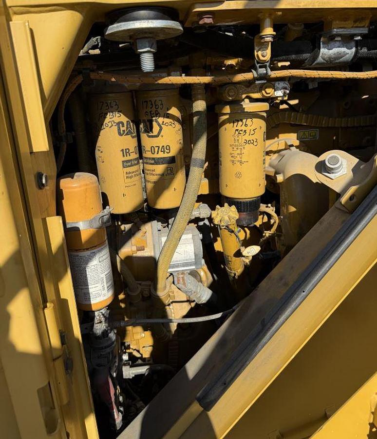 Used 2016 CATERPILLAR 988K