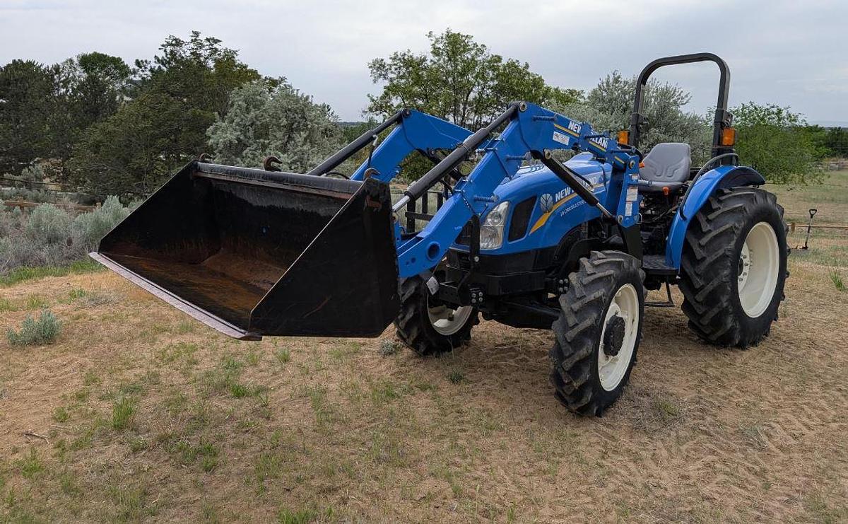 Used 2015 New Holland Workmaster 60
