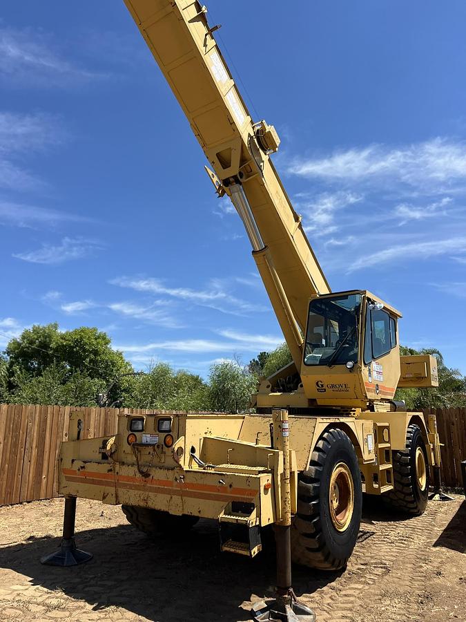 Used 1998 Grove RT635C Terrain Crane