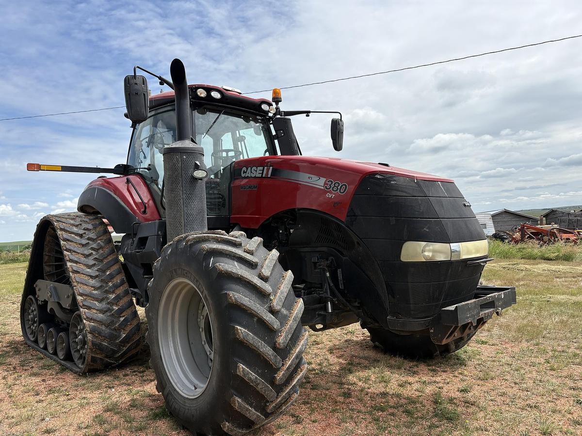 Used 2019 Case Magnum 380 Tractor