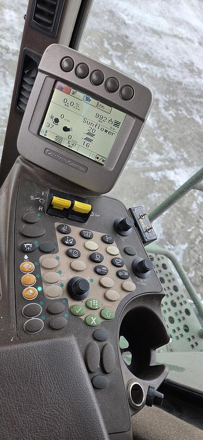 Used 2009 John Deere 9770 Combine