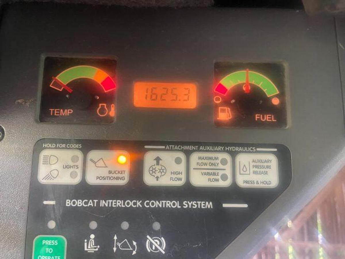 Used 2005 Bobcat S160