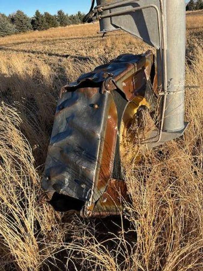 Used 2003 T and L One Fourth Mile Pivot