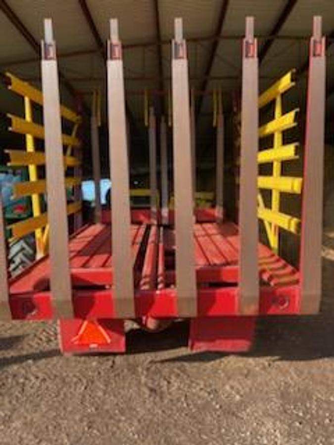 Used 1997 New Holland 1089 Bale Wagon