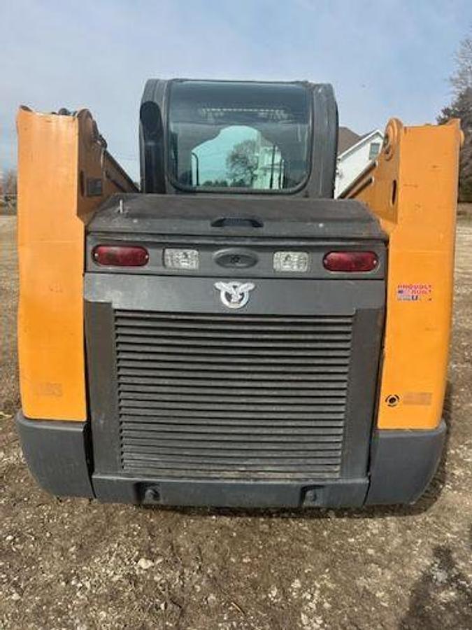Used 2022 CASE SR210B