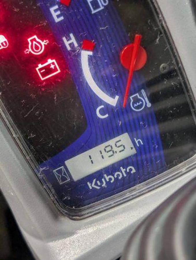 Used 2022 Kubota SLV92-2