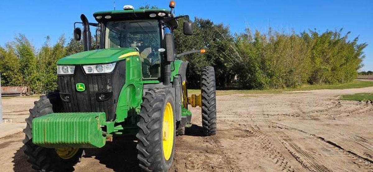 Used 2015 JOHN DEERE 7210R