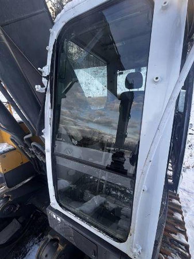 Used 2012 Volvo ECR305C Excavator