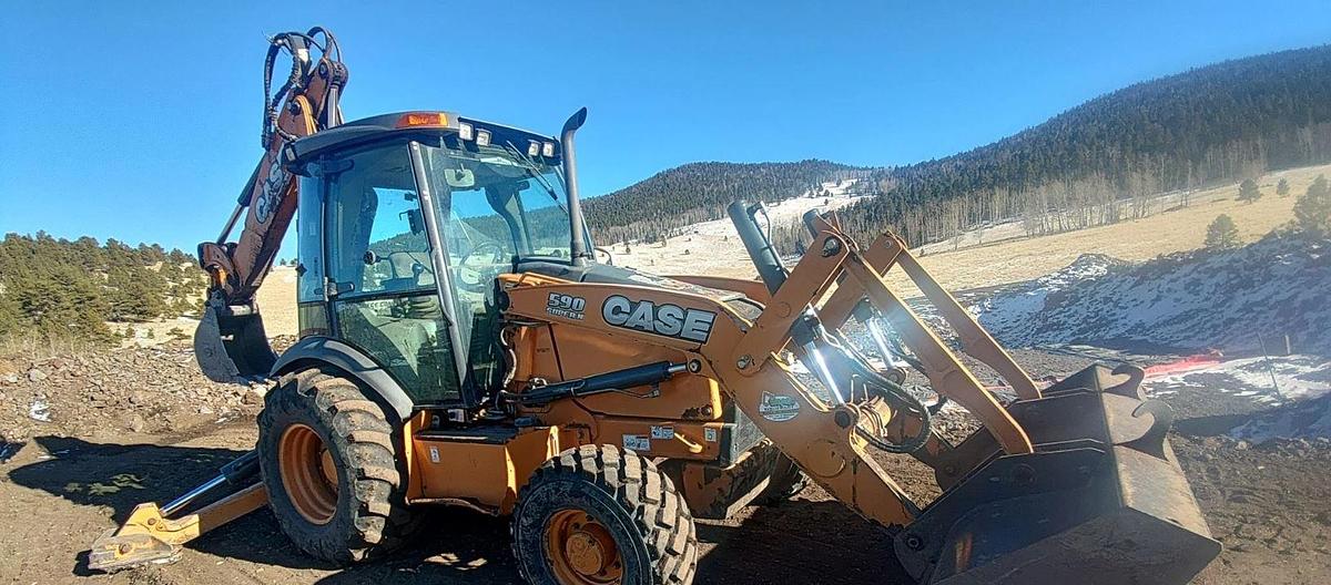 Used 2012 Case 590SN Loader