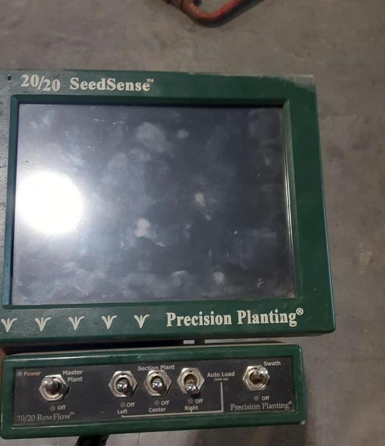 Used 2014 KINZE 3600