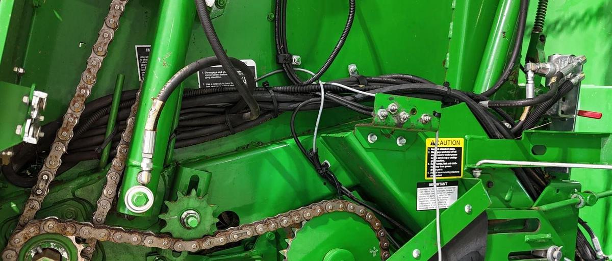 Used 2018 John Deere 560R Round Baler