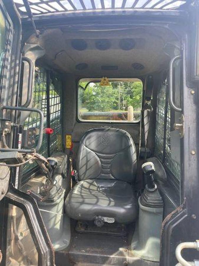 Used 2007 NEW HOLLAND C190